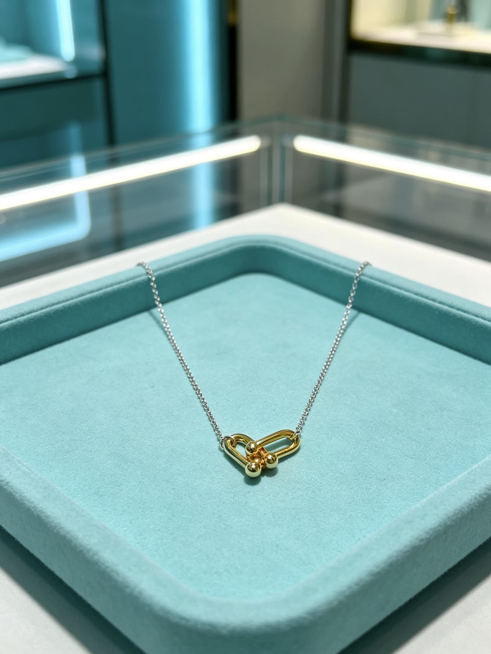 Tiffany & Co. Return to Heart Necklace